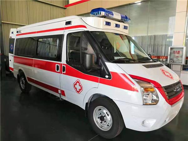 两当县福特V362救护车